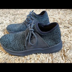 Vessie Womens Waterproof Shoes